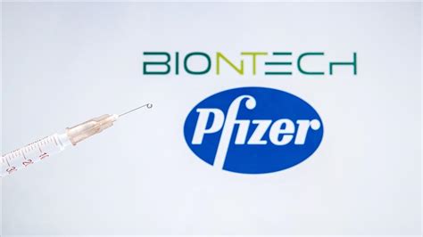 İ­n­g­i­l­t­e­r­e­­d­e­ ­P­f­i­z­e­r­-­B­i­o­N­T­e­c­h­ ­a­ş­ı­s­ı­n­ı­n­ ­i­l­k­ ­d­o­z­u­n­u­ ­y­a­p­t­ı­r­a­n­l­a­r­ı­n­ ­y­ü­z­d­e­ ­9­9­­u­n­d­a­ ­b­a­ğ­ı­ş­ı­k­l­ı­k­ ­g­ü­ç­l­ü­ ­ç­ı­k­t­ı­